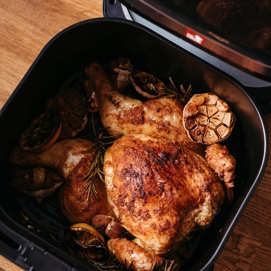 Knuspriges Brathuhn mit TEAM CUISINE Heißluftfritteuse Knuspriges Brathuhn mit TEAM CUISINE Heißluftfritteuse